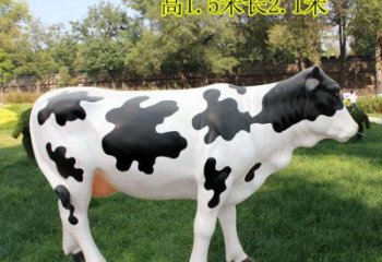 奶牛雕塑廠家，仿真動物擺件，園林玻璃鋼奶牛雕塑小品