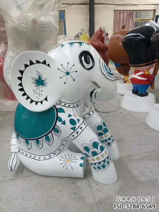 大象標識雕塑，廣場雕塑，玻璃鋼彩繪大象雕塑生產(chǎn)